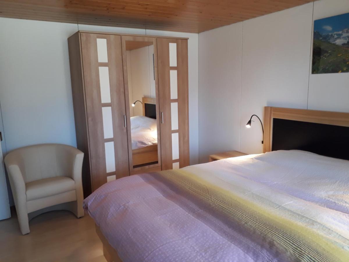 B&B La Ferme De Pouillerel La Chaux De Fonds Exteriör bild
