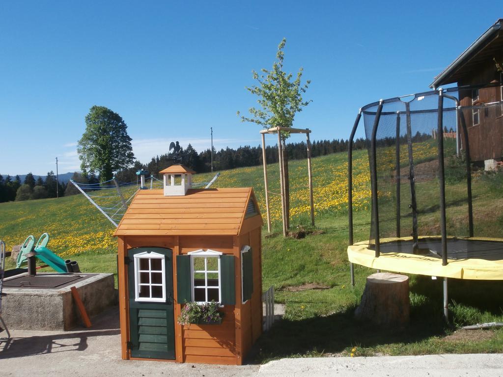 B&B La Ferme De Pouillerel La Chaux De Fonds Exteriör bild